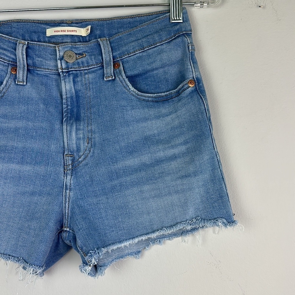 Levi’s Frayed Hem Blue Denim Cutoffs Festival High Waist Stretchy 26 Jean Shorts - Picture 5 of 16
